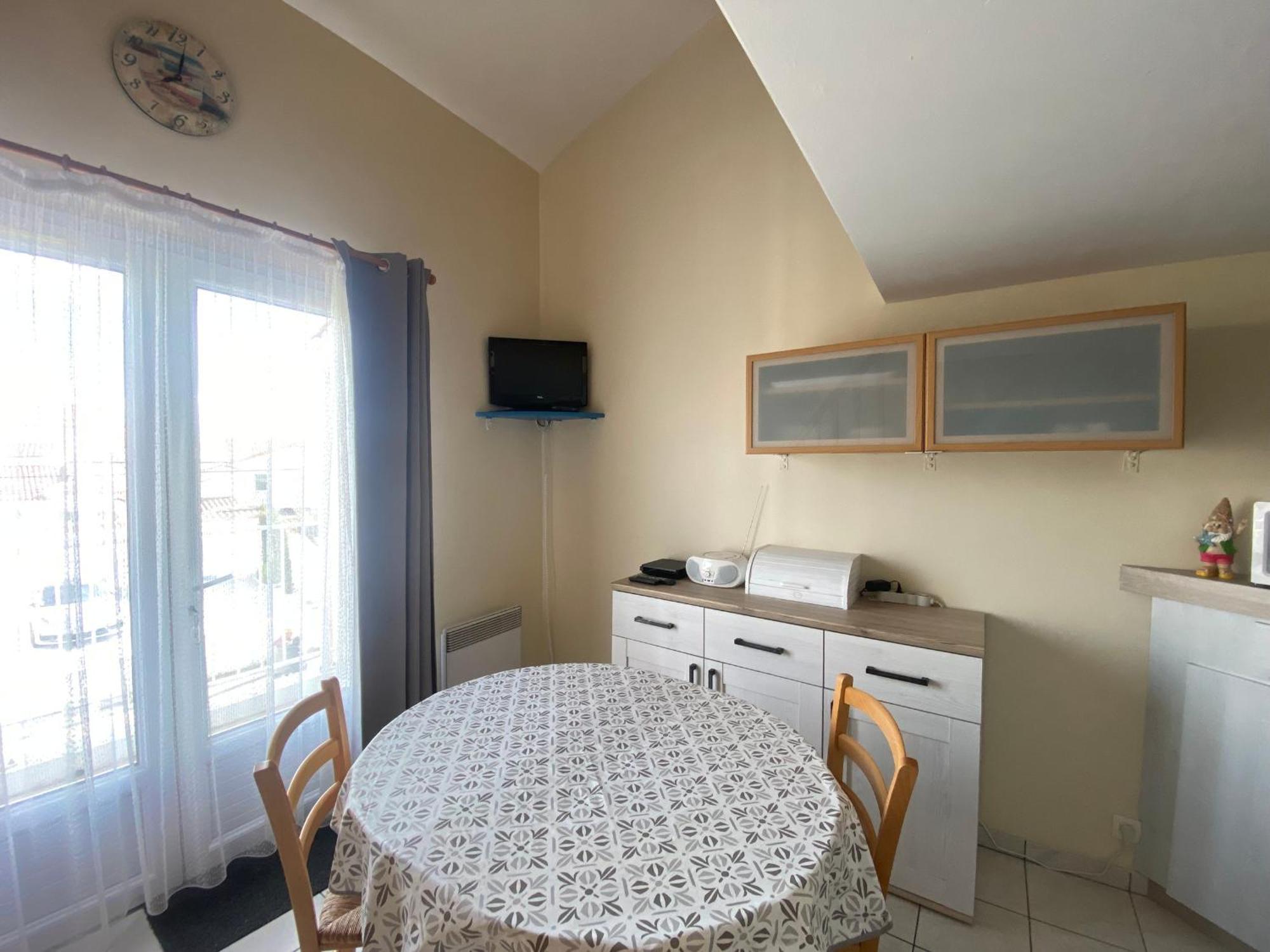 Appartement 1Er Etage Proche Centre-Ville, Plage Et Commerces, Balcon, Parking, Wifi Inclus - Fr-1-22-171 La Tranche-sur-Mer Buitenkant foto